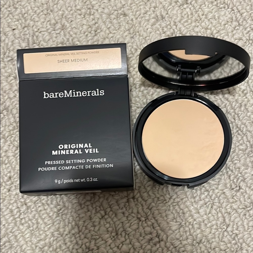 bareMinerals Cream Setting Powder for a Flawless Finish